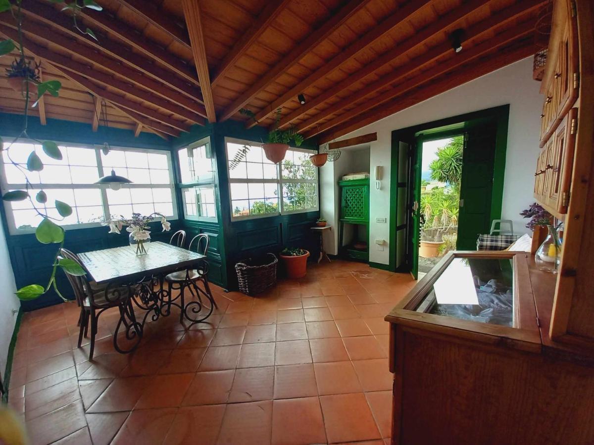 Casa Vicente Vista Al Mar Y Montana Holiday home Brena Alta